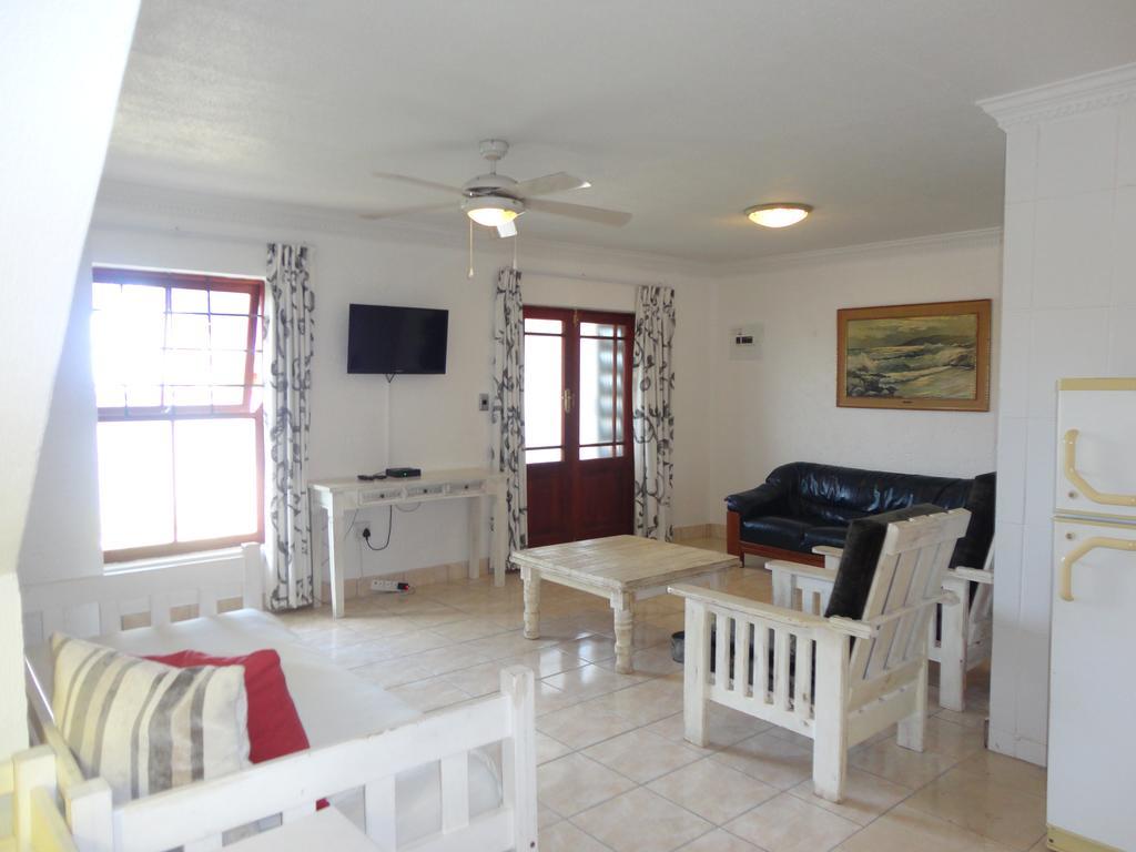 Oceans Hotel & Self Catering Mossel Bay Esterno foto