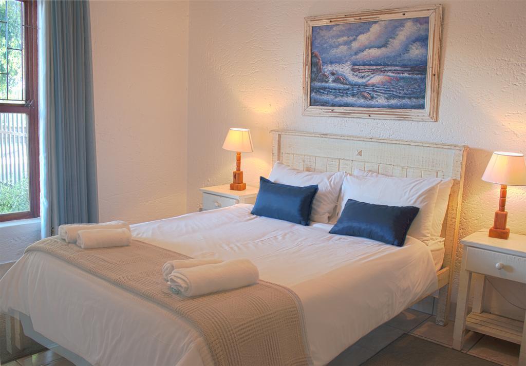 Oceans Hotel & Self Catering Mossel Bay Esterno foto