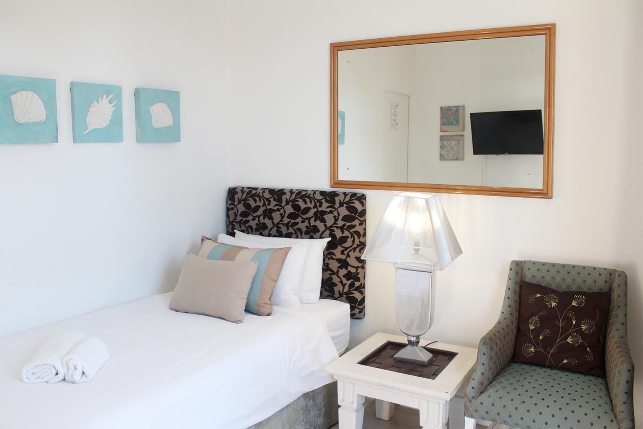 Oceans Hotel & Self Catering Mossel Bay Esterno foto